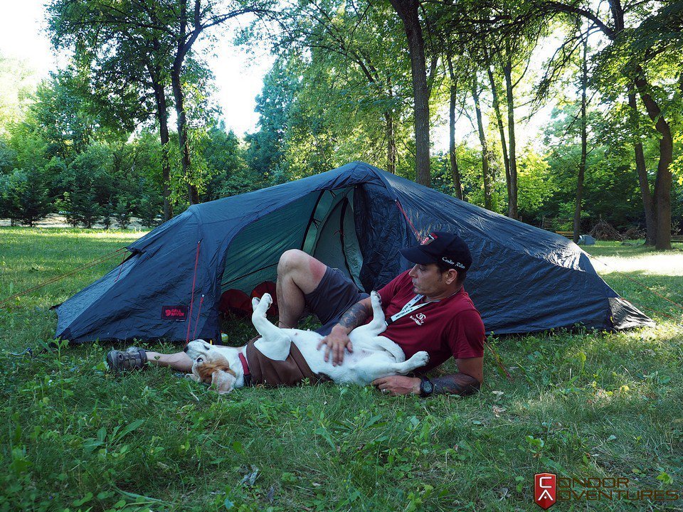 Siesta in a dog-friendly camp after a long ride